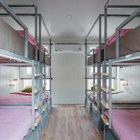 The Yard Hostel Τσιάνγκ Μάι Εξωτερικό φωτογραφία