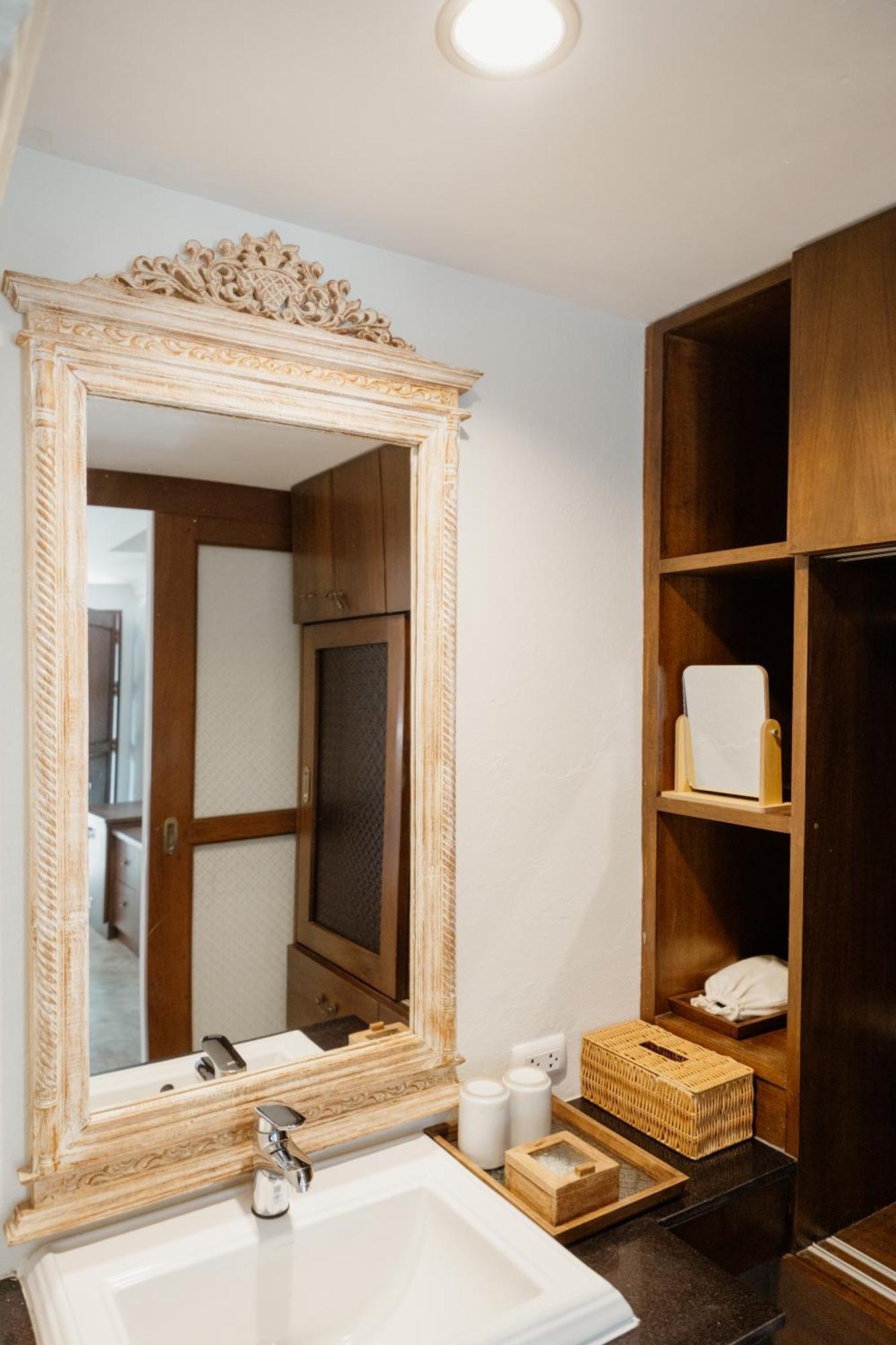 The Yard Hostel Τσιάνγκ Μάι Εξωτερικό φωτογραφία