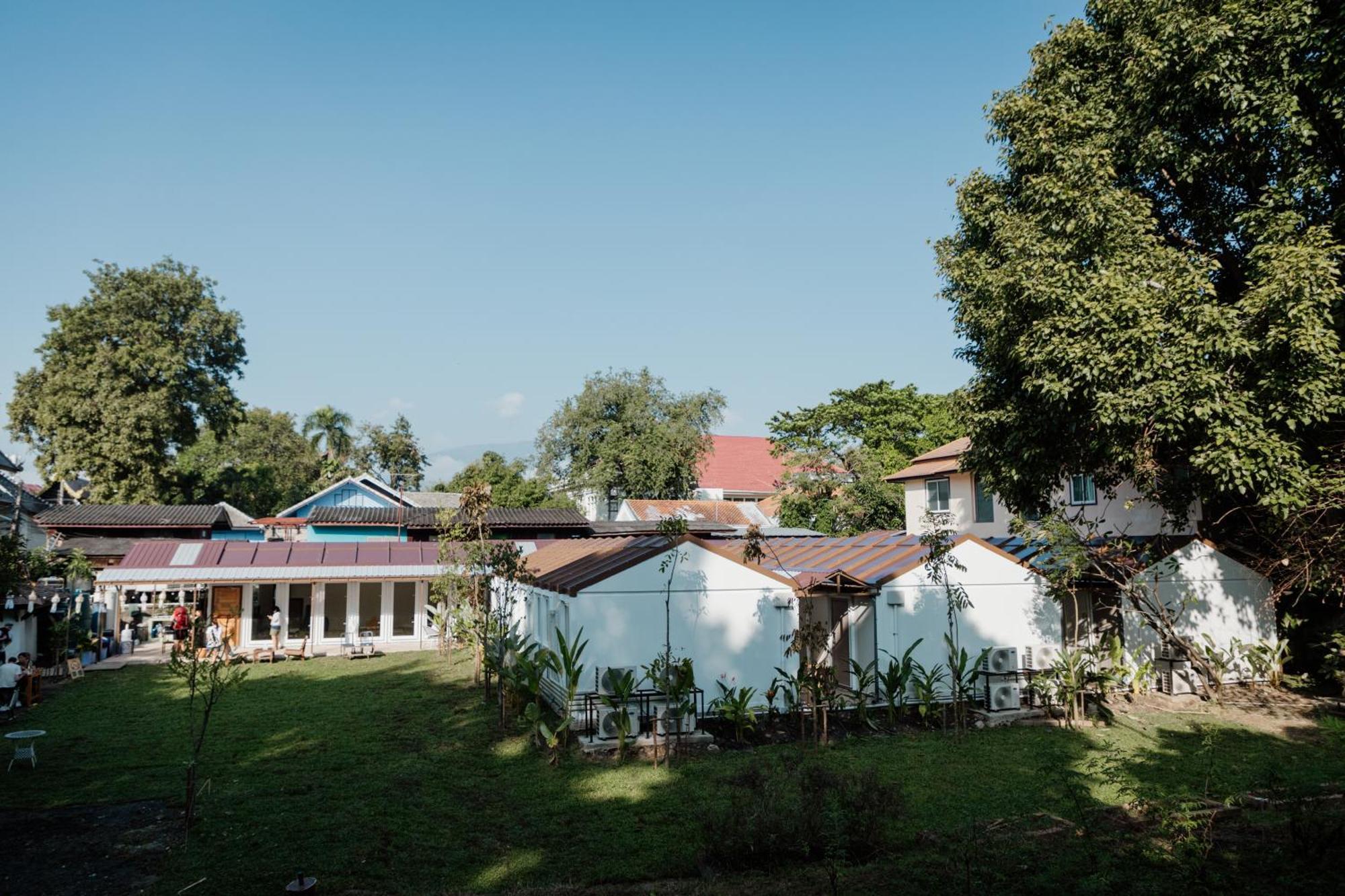 The Yard Hostel Τσιάνγκ Μάι Εξωτερικό φωτογραφία